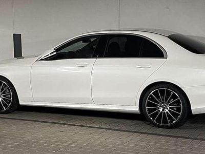 Gebraucht 2019 Mercedes E200 AMG Limousine | 29.999 € (Fairer Preis)