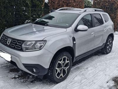 Gebraucht Dacia Duster Celebration 150 PS (110 kW) 2020 Silber SUV