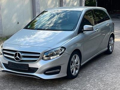 Mercedes B180