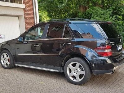 Mercedes ML320