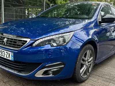 Gebraucht Peugeot 308 GT-line 131 PS (96 kW) 2015 Blau Limousine