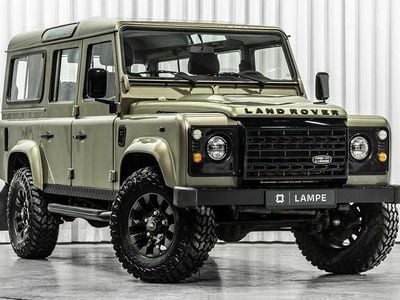 Gebraucht Land Rover Defender 122 PS (89 kW) 2009 Grün SUV