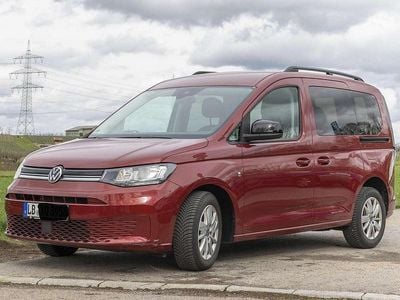 Gebraucht VW Caddy Life 102 PS (75 kW) 2022 Rot Van / Kleinbus