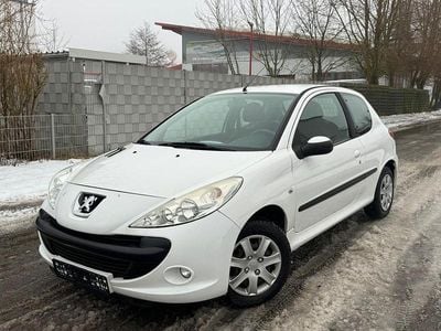 Gebraucht Peugeot 206+ Basis 60 PS (44 kW) 2009 Weiß Kleinwagen