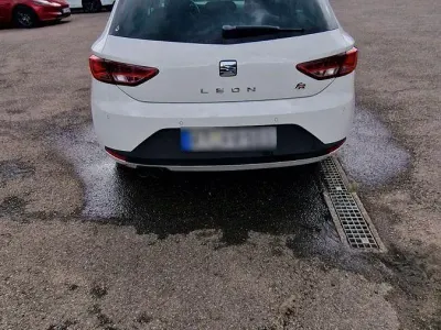 Gebraucht Seat Leon FR 140 PS (102 kW) 2014 Weiß Limousine