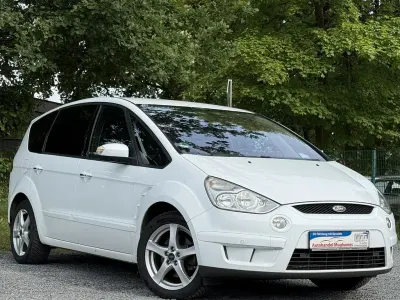Gebraucht Ford S-MAX Titanium 140 PS (102 kW) 2009 Weiß Van / Kleinbus