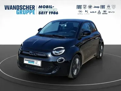 Gebraucht Fiat 500e Icon 86 kW (118 PS) 2022 Schwarzschwarz Limousine