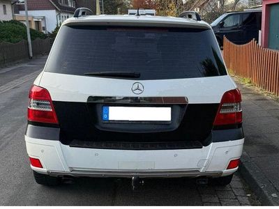 Weiß Gebraucht 2011 Mercedes GLK250 SUV | 12.400 € (Fairer Preis)