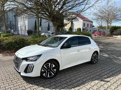 Gebraucht Peugeot 208 Allure 101 PS (74 kW) 2024 Weiß Kleinwagen