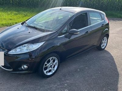 Gebraucht Ford Fiesta Champions Edition 95 PS (69 kW) 2012 Schwarz Kleinwagen