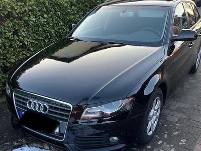 Schwarz Gebraucht 2011 Audi A4 Ambiente Kombi | 4.800 € (Guter Preis)