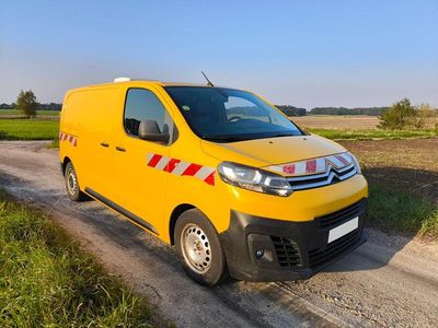 Gelb Gebraucht 2019 Citroën Jumpy Van / Kleinbus | 8.400 €
