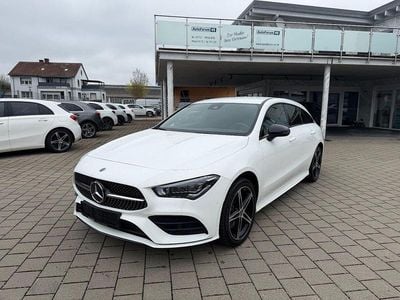Gebraucht Mercedes CLA250e Shooting Brake AMG 160 PS (117 kW) 2023 Weiß Kombi