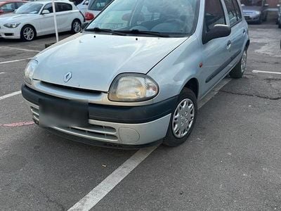Gebraucht Renault Clio II 58 PS (42 kW) 1999 Kleinwagen