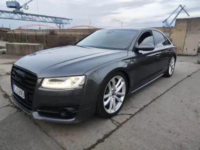 Gebraucht Audi S8 plus 700 PS (514 kW) 2017 Grau Limousine