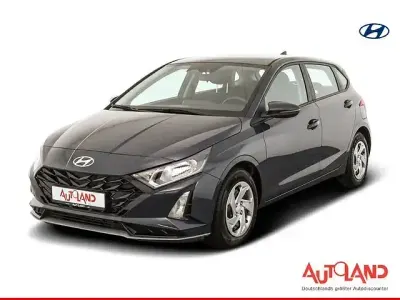 Gebraucht Hyundai i20 90 PS (66 kW) 2026 Grau Kleinwagen