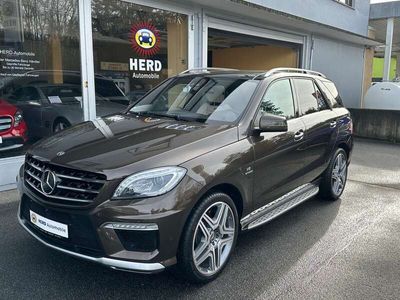 gebraucht Mercedes ML63 AMG AMG 4Matic Performance Package 557 PS Neuwertig !