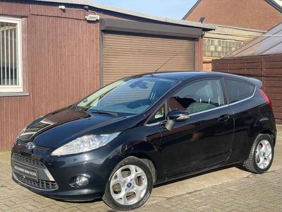 gebraucht Ford Fiesta 1.25 Titanium KLIMAAUT. ALU LICHTAUTO MFL