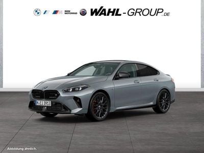 BMW M235