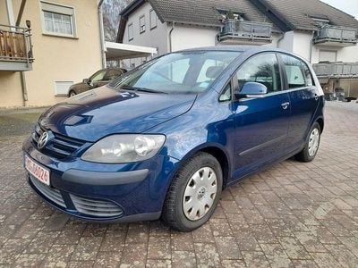 Blau Gebraucht 2006 VW Golf Plus Cross Van / Kleinbus | 2.770 € (Superpreis)