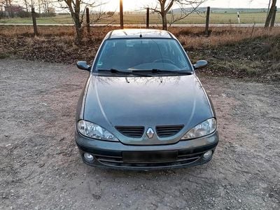 Gebraucht Renault Mégane II 75 PS (55 kW) 2002 Grau Limousine