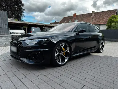 Gebraucht Audi RS4 Competition 450 PS (330 kW) 2023 Schwarz Kombi