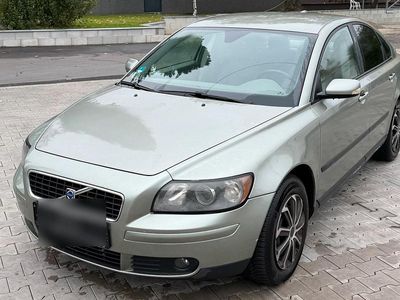 Volvo S40