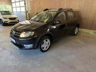 Usata Dacia Sandero Prestige 90 CV (66 kW) 2014 Nero Utilitaria