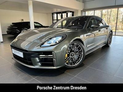 Grün Gebraucht 2025 Porsche Panamera Turbo S Limousine | 235.890 € (Etwas zu teuer)