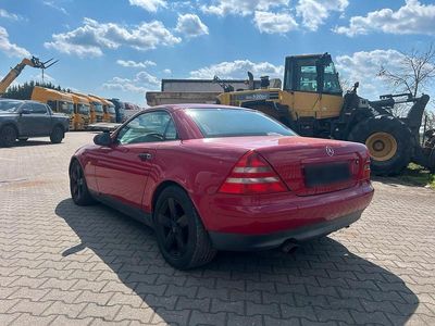 Usata Mercedes SLK200 136 CV (100 kW) 1998 Rosso Cabrio