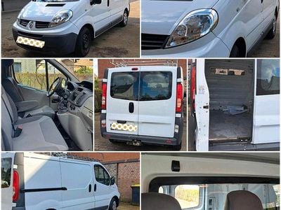 Weiß Gebraucht 2014 Renault Traffic Van / Kleinbus | 9.000 €