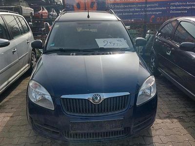 Gebraucht Skoda Roomster 70 PS (51 kW) 2008 Blau Van / Kleinbus