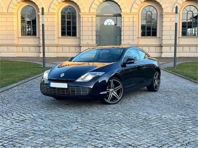 Blau Gebraucht 2009 Renault Laguna Coupé GT Coupé | 9.490 €