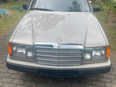 gebraucht Mercedes E200 1988