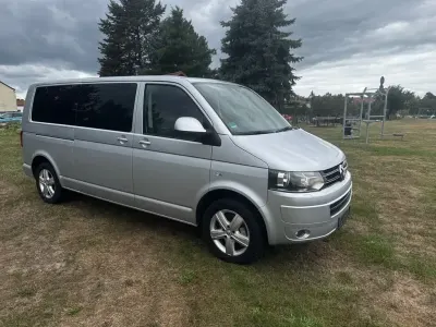 Gebraucht VW Caravelle 180 PS (132 kW) 2010 Silber Van