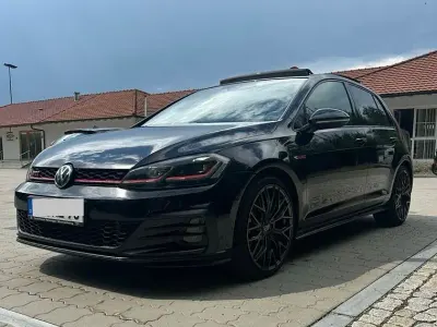 Gebraucht VW Golf VII GTI 245 PS (180 kW) 2018 Schwarz Limousine