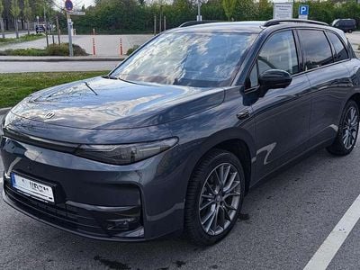 Usata Leapmotor C10 88 CV (64 kW) 2025 Grigio SUV