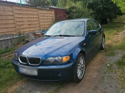 Gebraucht BMW 320 170 PS (125 kW) 2003 Blau Limousine