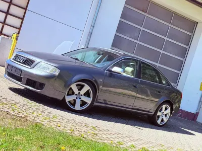 Gebraucht Audi RS6 Sport 450 PS (330 kW) 2004 Grau Limousine