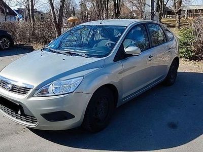 Gebraucht Ford Focus Style 101 PS (74 kW) 2008 Grau Limousine