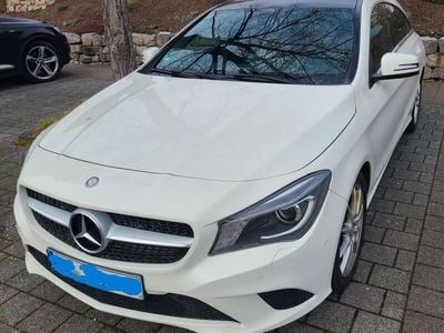 Mercedes CLA220