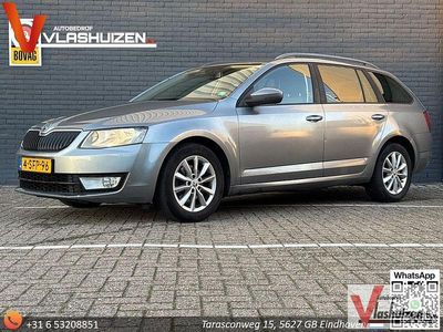 Grau Gebraucht 2013 Skoda Octavia Business Line Kombi | 4.350 € (Teuer)