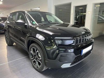 Begagnad Jeep Avenger Altitude 101 HK (74 kW) 2023 Svart SUV