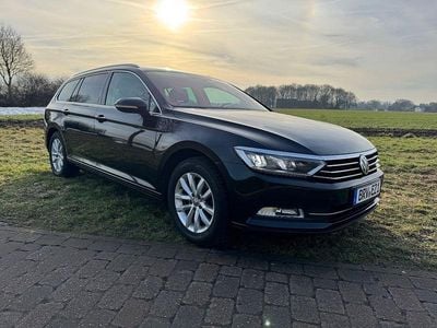 Schwarz Gebraucht 2015 VW Passat Kombi | 10.450 € (Guter Preis)