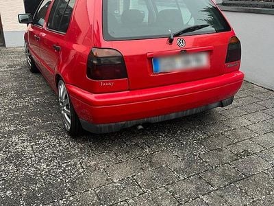 Gebraucht VW Golf III 75 PS (55 kW) 1997 Rot Kleinwagen