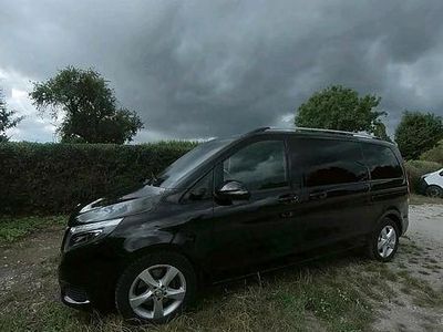 Mercedes V220