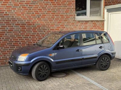 Begagnad Ford Fusion 80 HK (58 kW) 2005 Blå Halvkombi