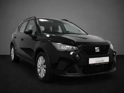Używany Seat Arona Style 116 KM (85 kW) 2025 Czarny SUV