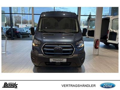 Gebraucht Ford Transit Trend 135 kW (184 PS) 2022 Chroma blau metallic Van / Kleinbus