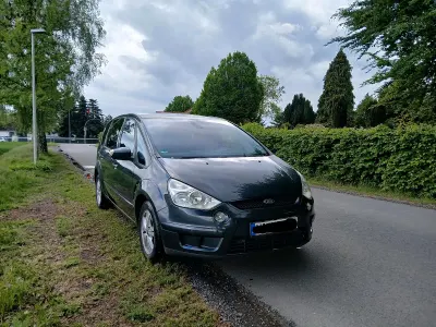 Używany Ford S-MAX Titanium 140 KM (102 kW) 2008 Minivan